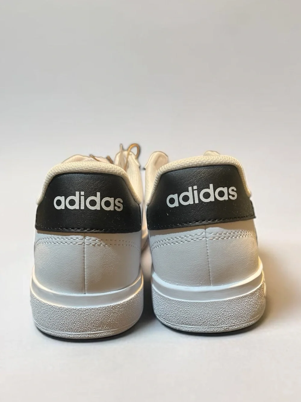 ADIDAS GRAND COURT 2.0 K Size 5Y NEW Cloud White/Core Black